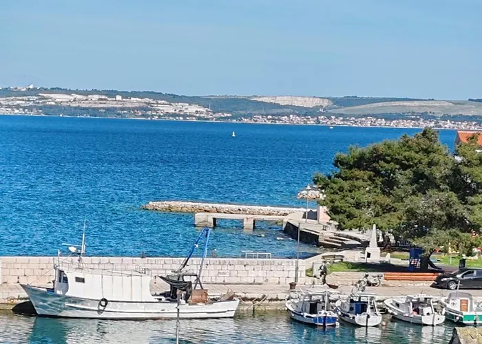 Apartman Azure Kali